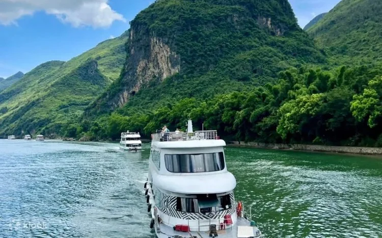 Премиальный формат, река Лицзян, паром Star Ferry, круиз и Яншо — Премиальный круиз по реке Лицзян
